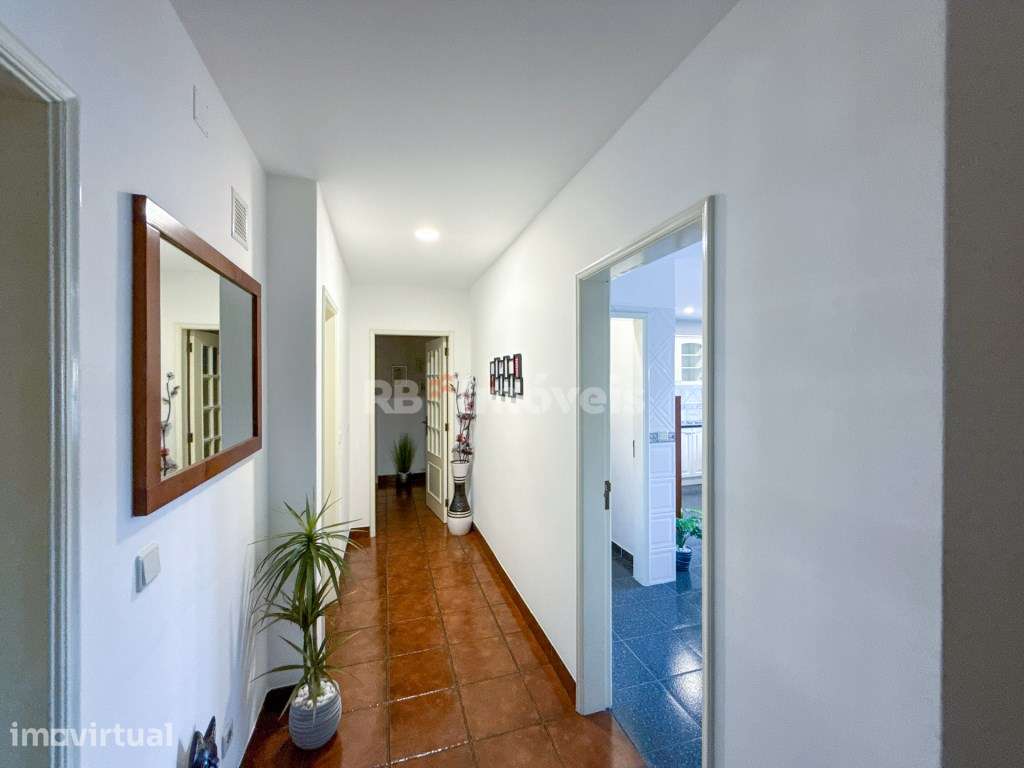 Apartamento T3 c/ Terraço e Garagem - Cardal, Vila Nova da Barquinha - Grande imagem: 3/36