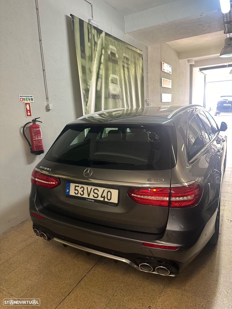 Mercedes-Benz E 53 AMG 4-Matic+ - 30