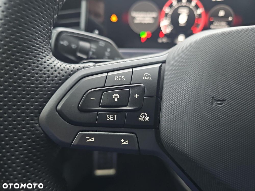 Volkswagen Passat Variant - 13