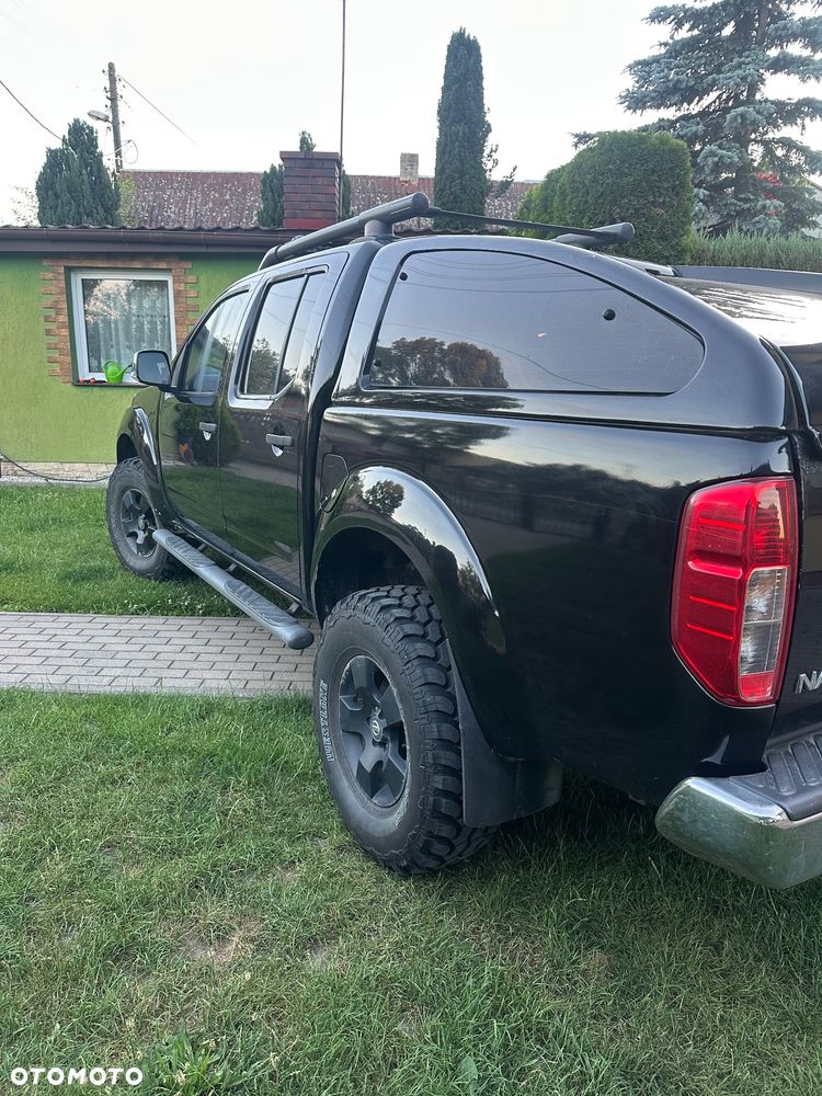 Nissan Navara 2.5 D LE Long - 13