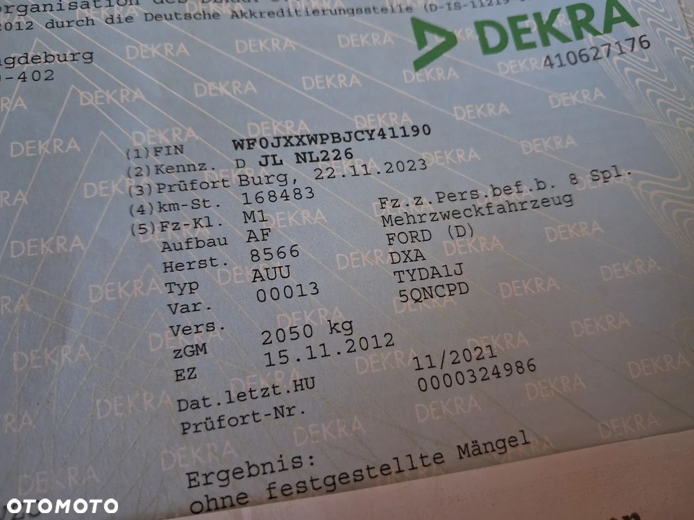Ford C-MAX 2.0 TDCi Champions Edition - 37