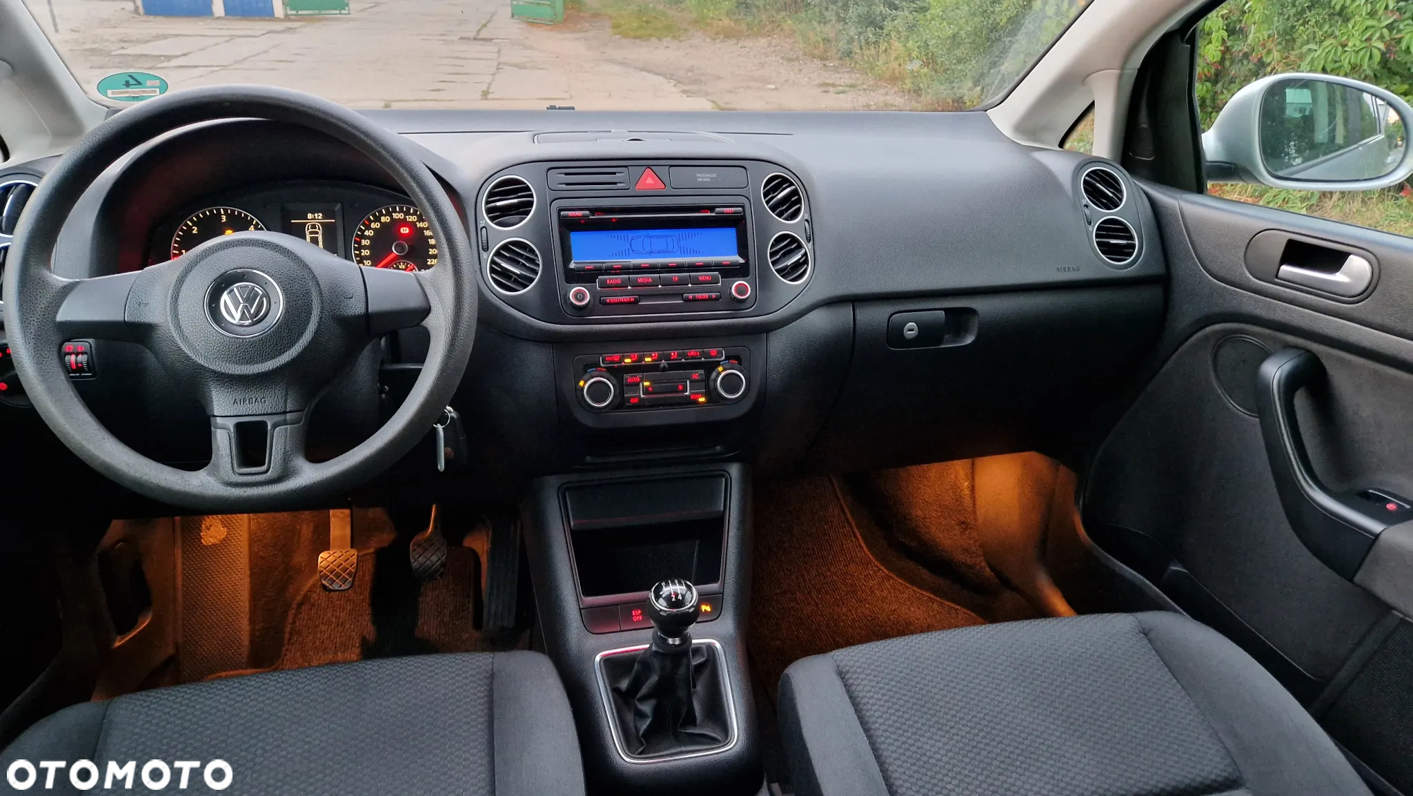 Volkswagen Golf Plus 2.0 TDI Comfortline - 18