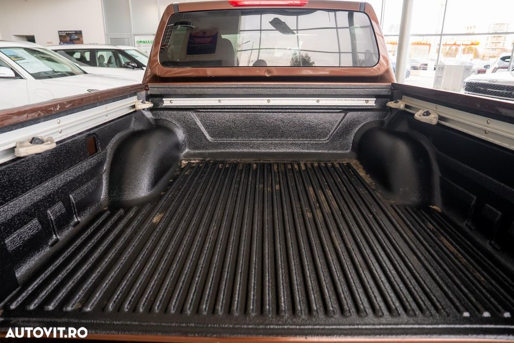 Nissan Navara DPF Autm. LB LE - 12