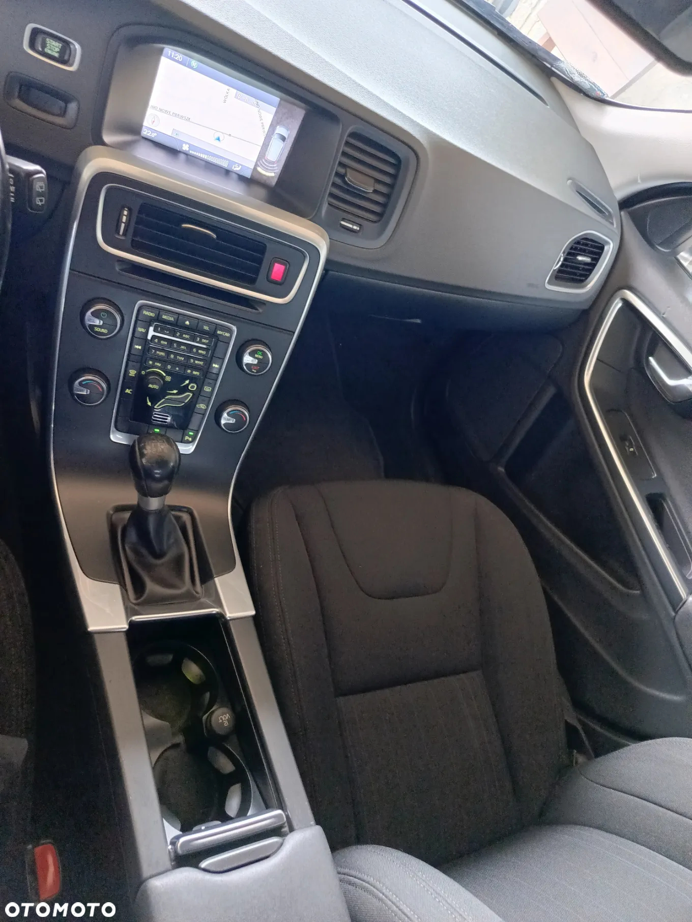 Volvo V60 DRIVe Summum - 11