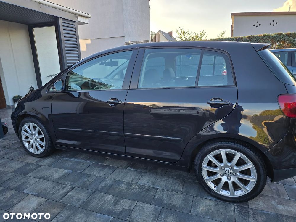 Volkswagen Golf Plus - 37