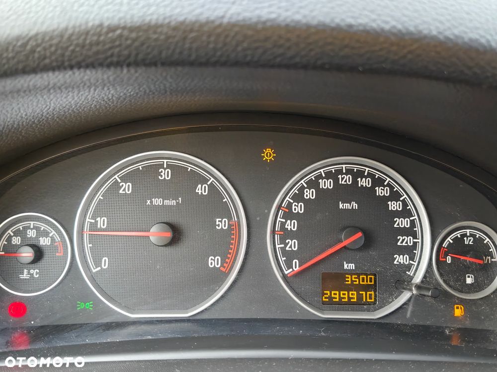 Opel Vectra 1.9 CDTI DPF Cosmo - 30