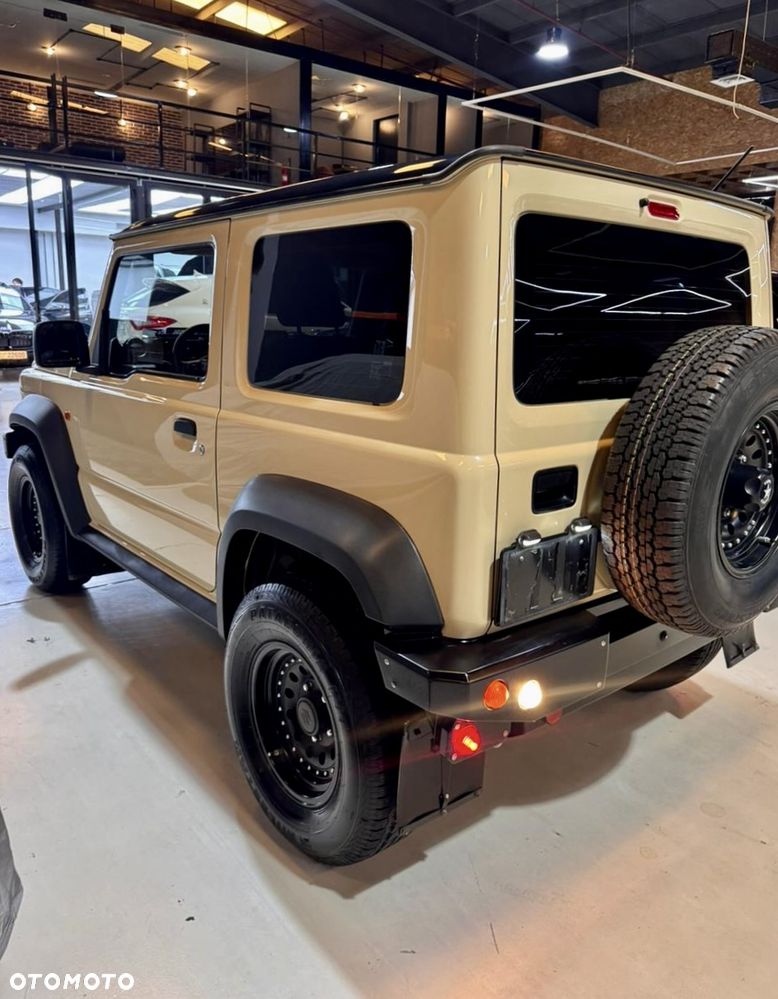 Suzuki Jimny - 11