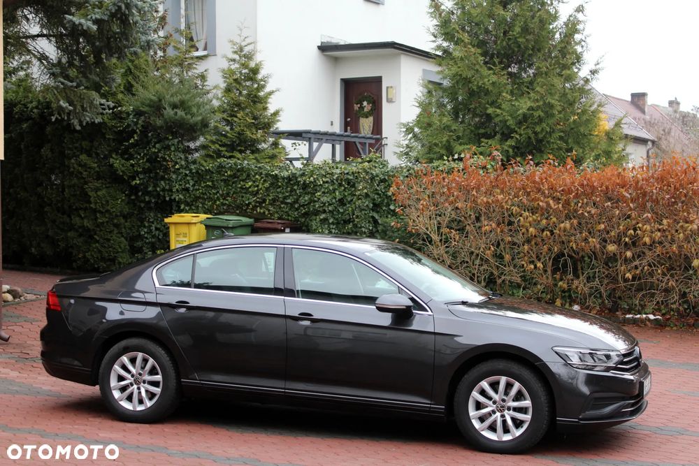 Volkswagen Passat 2.0 TDI EVO Business DSG - 4