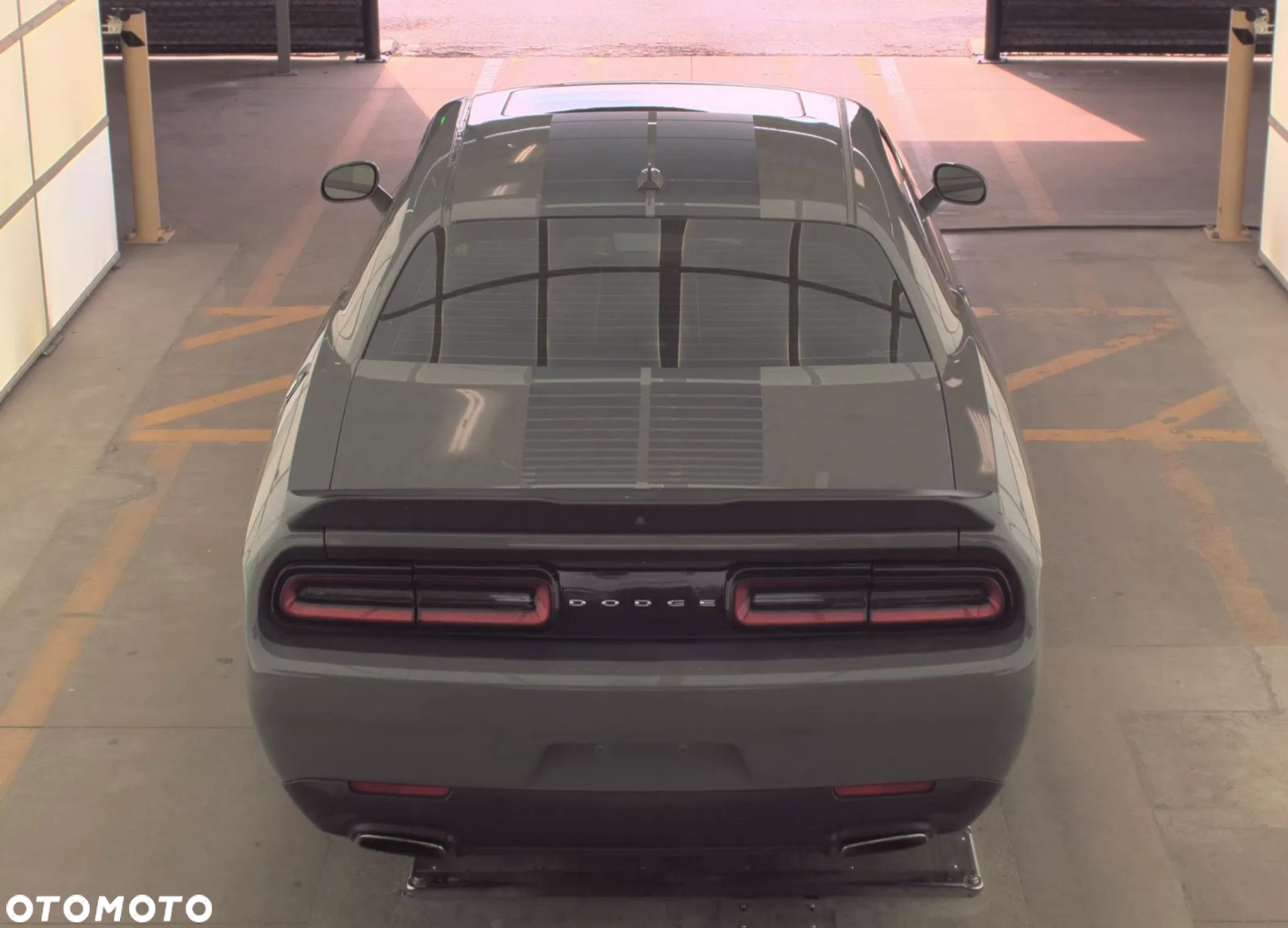 Dodge Challenger Automatik SXT Plus - 5