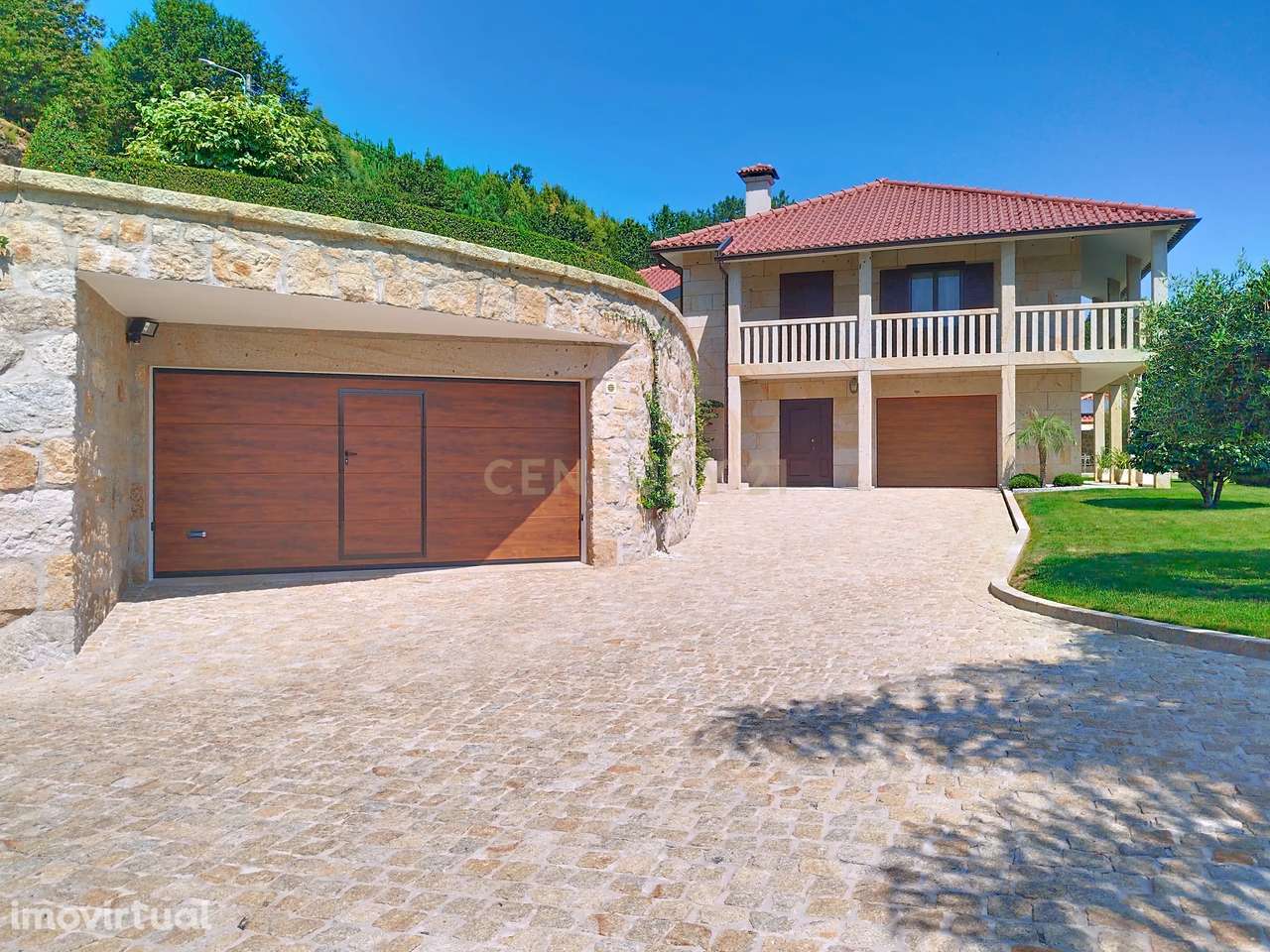 Luxuosa Moradia com Vista Panorâmica em Arcos de Valdevez - Grande imagem: 3/56