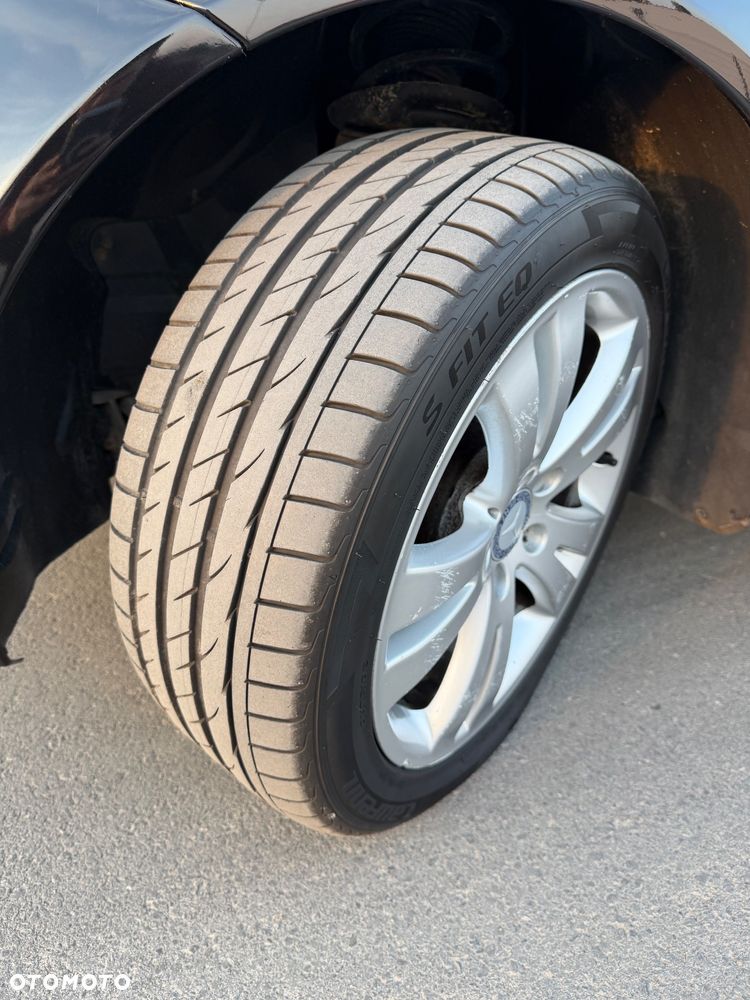 Mercedes-Benz Klasa C 220 CDI DPF Automatik Avantgarde - 14