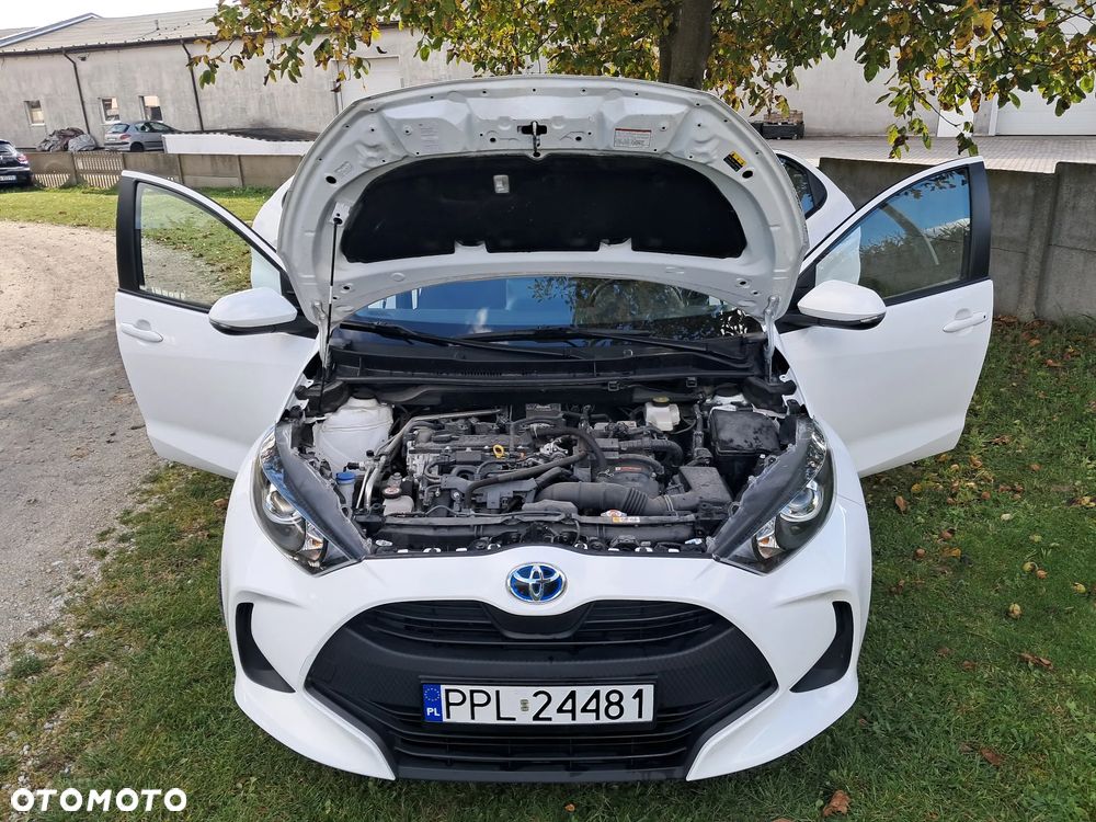 Toyota Yaris - 33