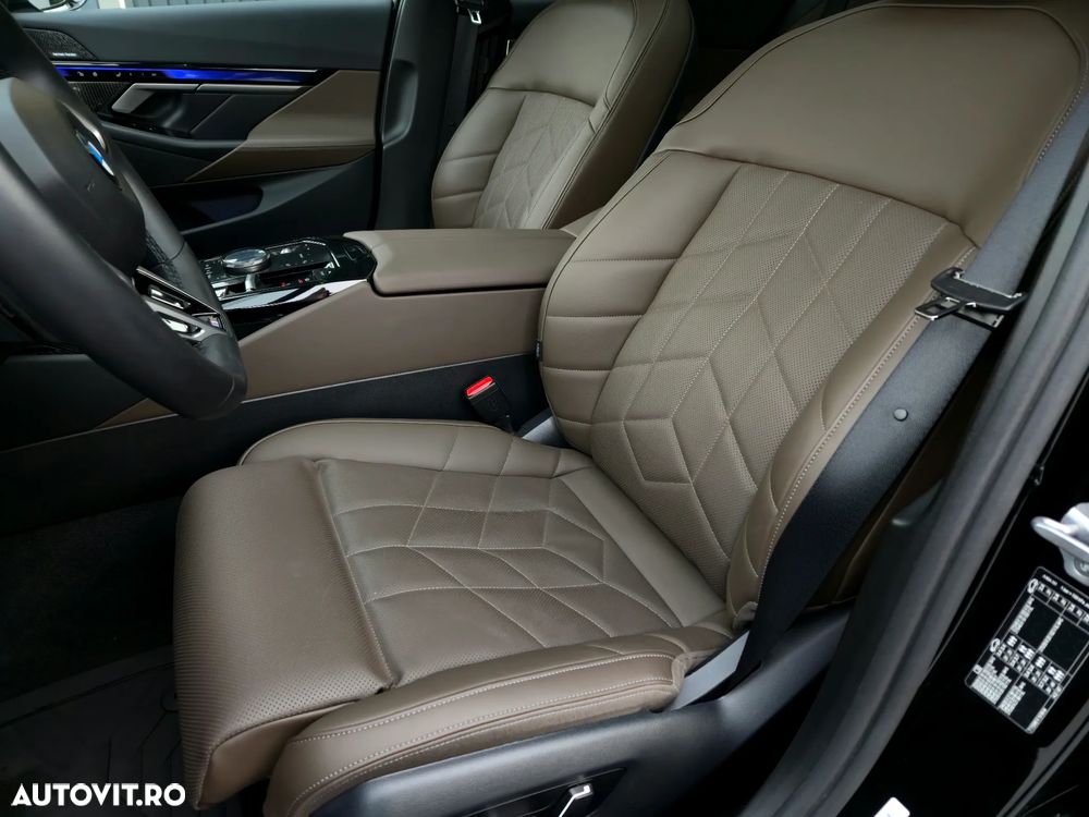 BMW Seria 5 520i Aut. M Sport Edition - 13