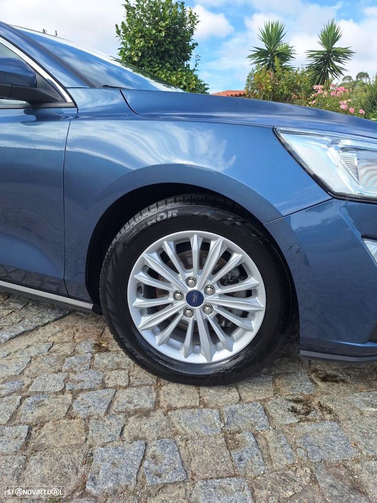 Ford Focus 1.0 EcoBoost Active - 4