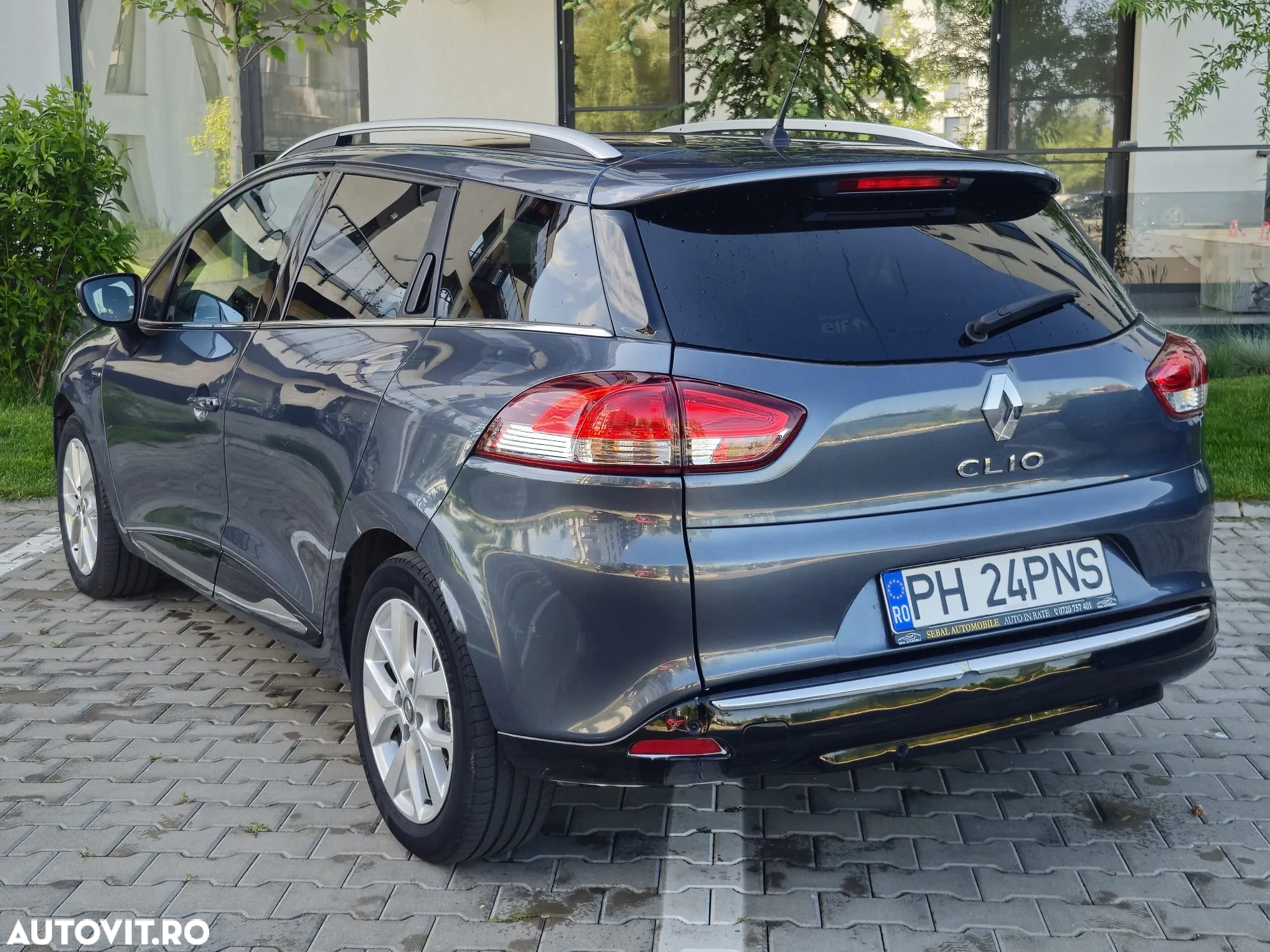 Renault Grand Scenic - 4