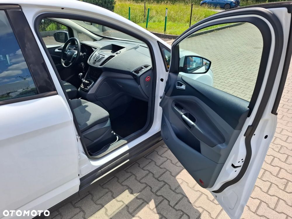 Ford C-MAX - 16