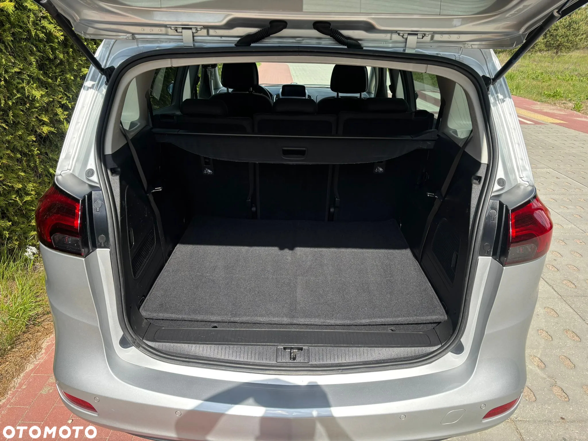 Opel Zafira 1.4 T Elite - 8