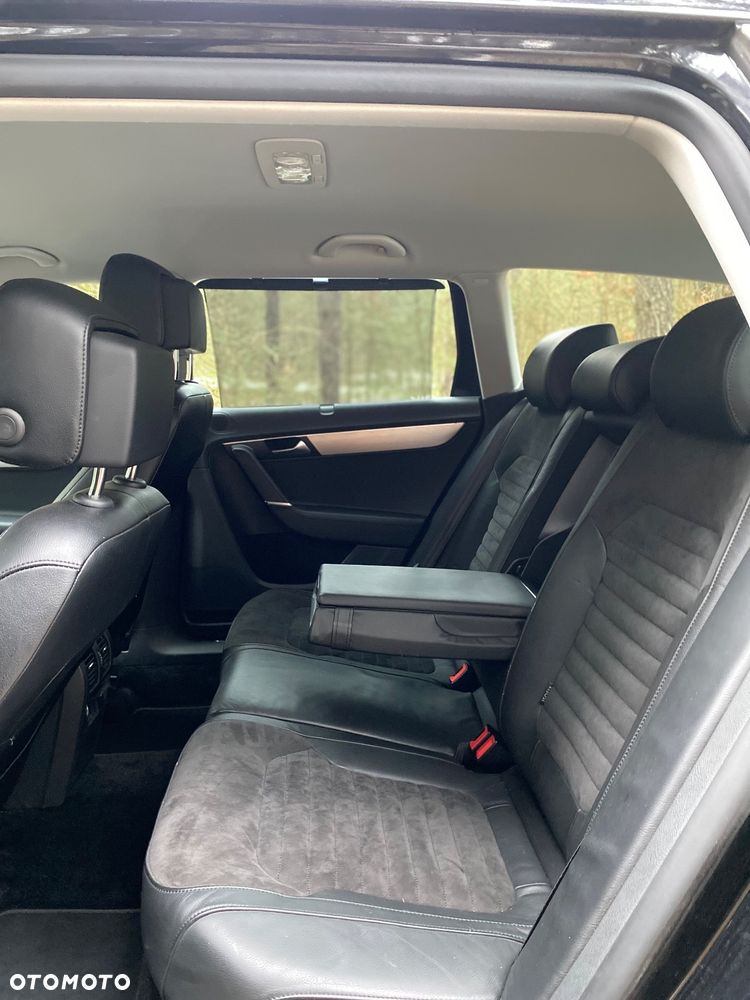 Volkswagen Passat Variant 2.0 TDI Highline DSG - 11