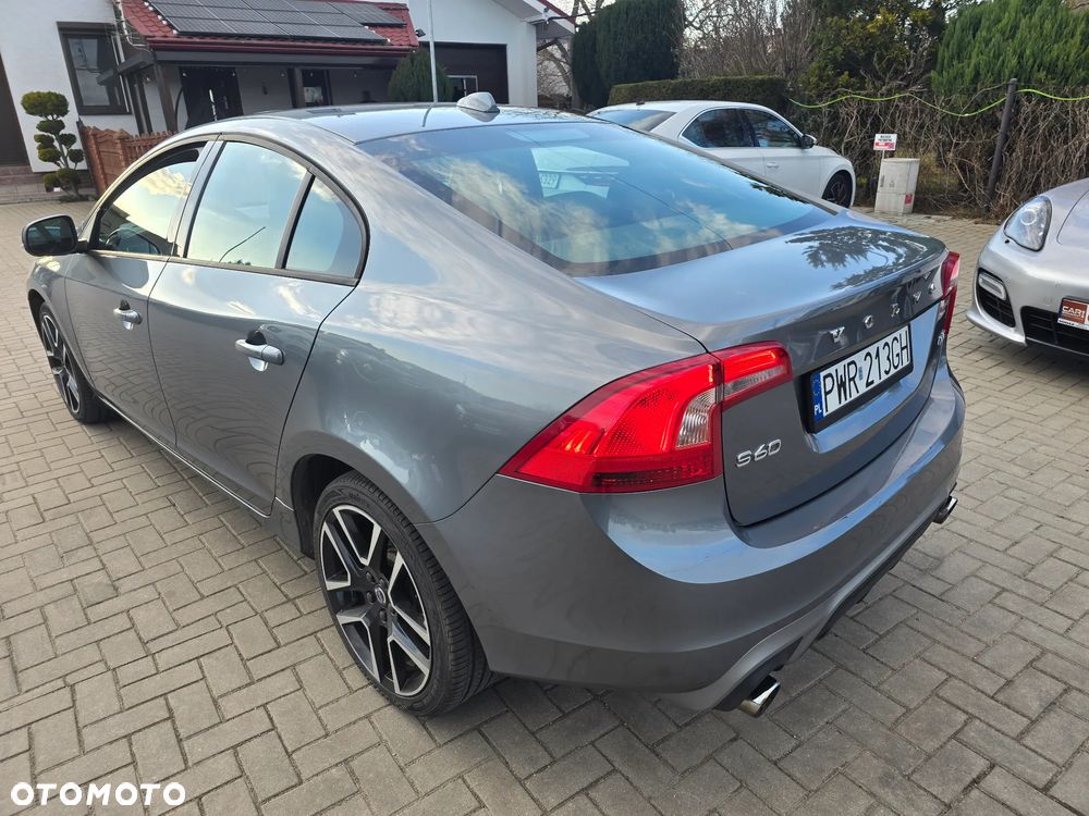 Volvo S60 - 5
