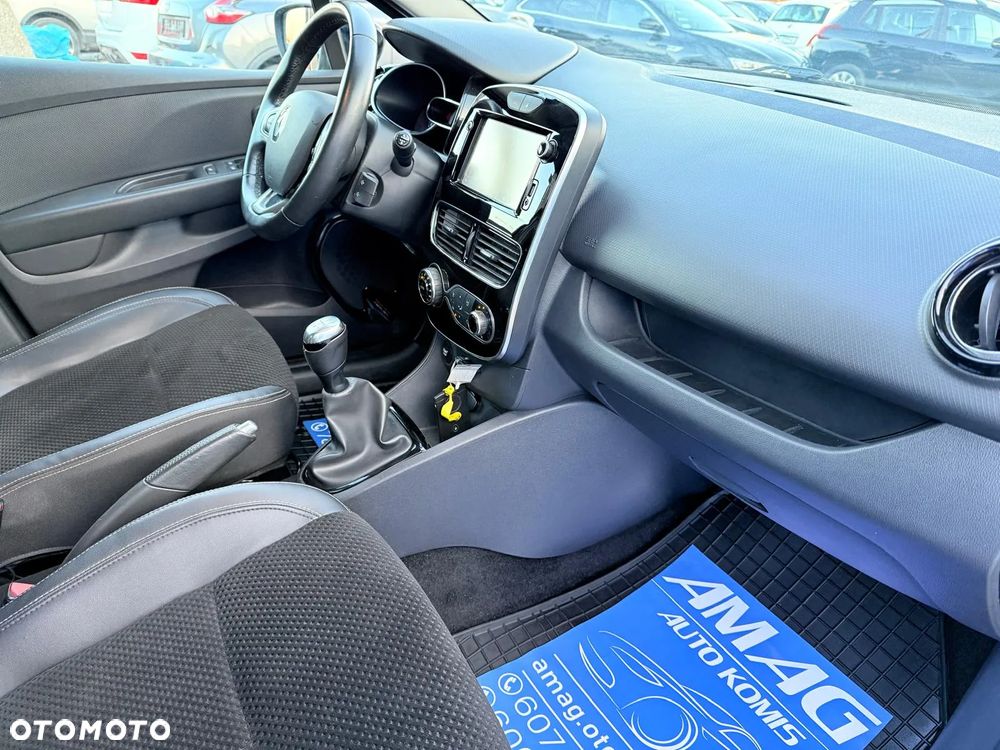 Renault Clio ENERGY TCe 90 Start & Stop Experience - 16