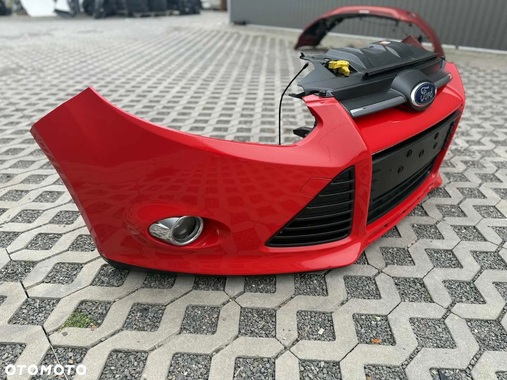 Ford Focus Mk3 Zderzak Przód Przedni Kompletny Halogeny Kolor: ZA - 11