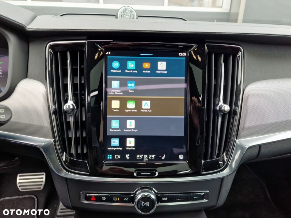 Volvo V90 T8 AWD Plug-In Hybrid R-Design - 33