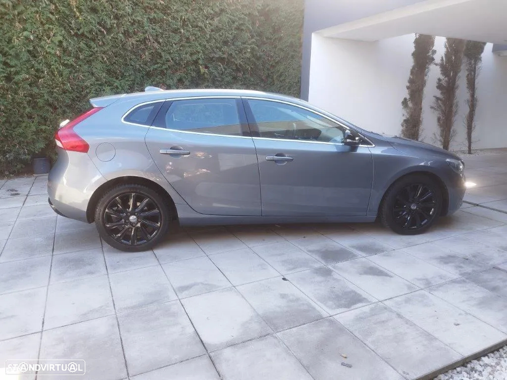 Volvo V40 1.6 D2 Summum Eco - 5