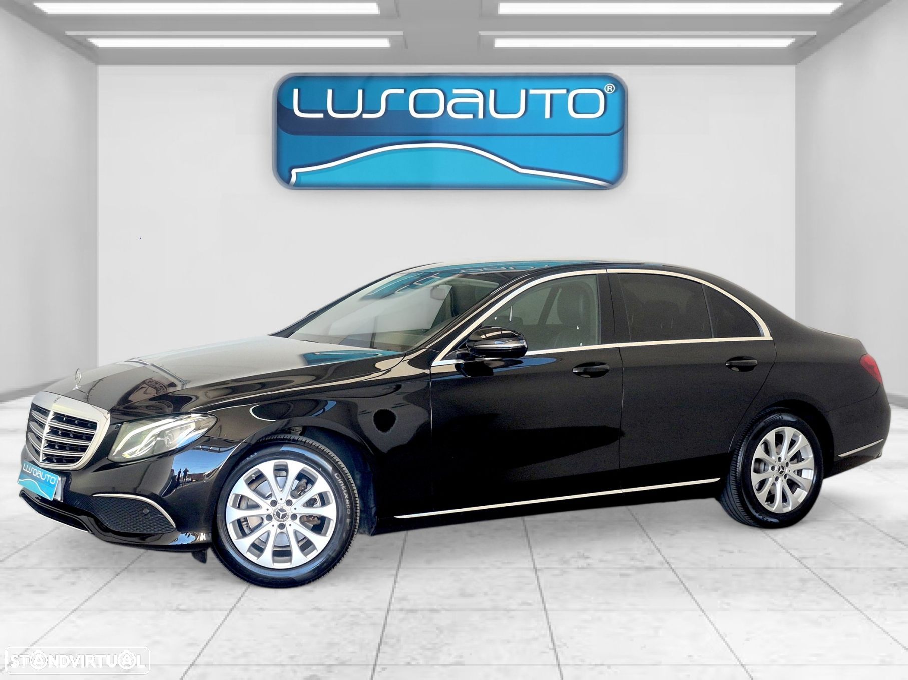 Mercedes-Benz E 220 d Exclusive Line - 1