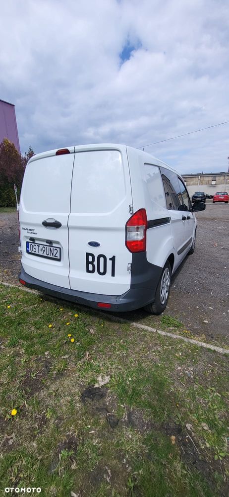 Ford Transit Courier - 5