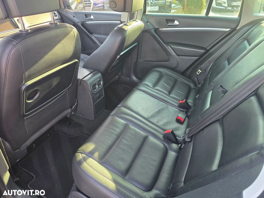 Volkswagen Tiguan 2.0 TDI SCR 4MOTION BlueMotion Technology DSG Exclusive - 10