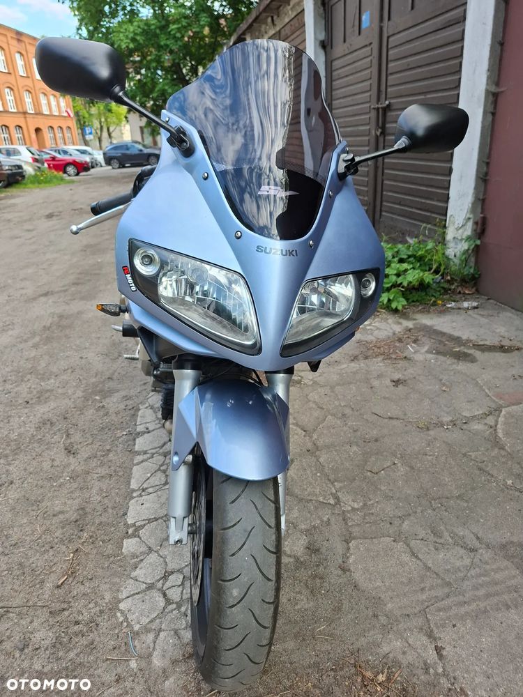 Suzuki SV - 4