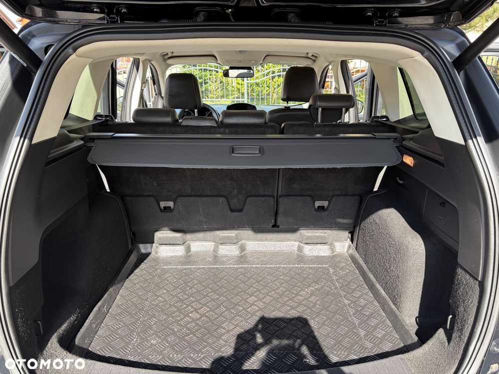 Ford Kuga 2.0 TDCi 4x4 Titanium - 14