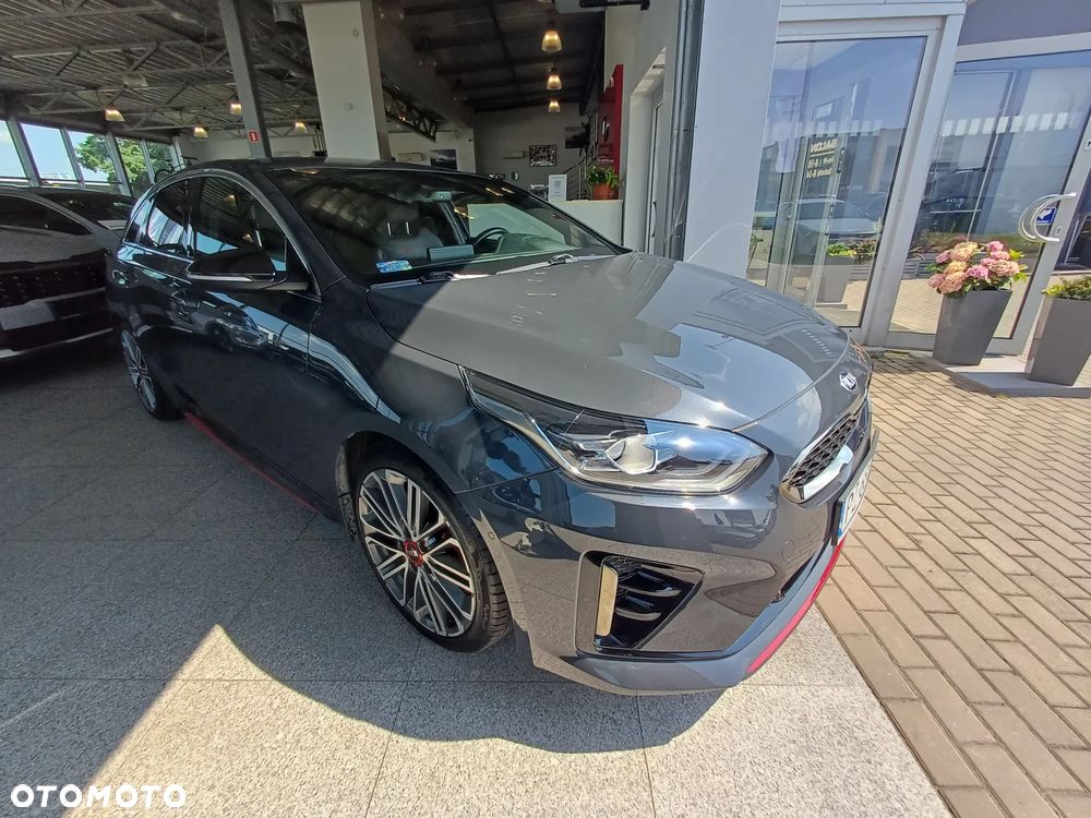 Kia ProCeed - 9