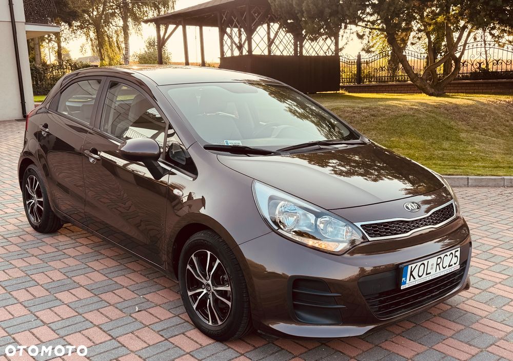 Kia Rio 1.2 L - 15