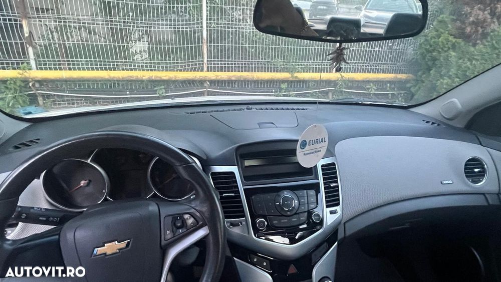 Chevrolet Cruze - 5