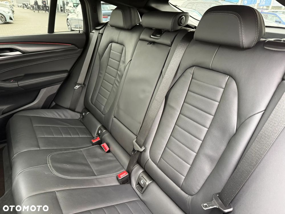 BMW X4 xDrive30i M Sport - 33
