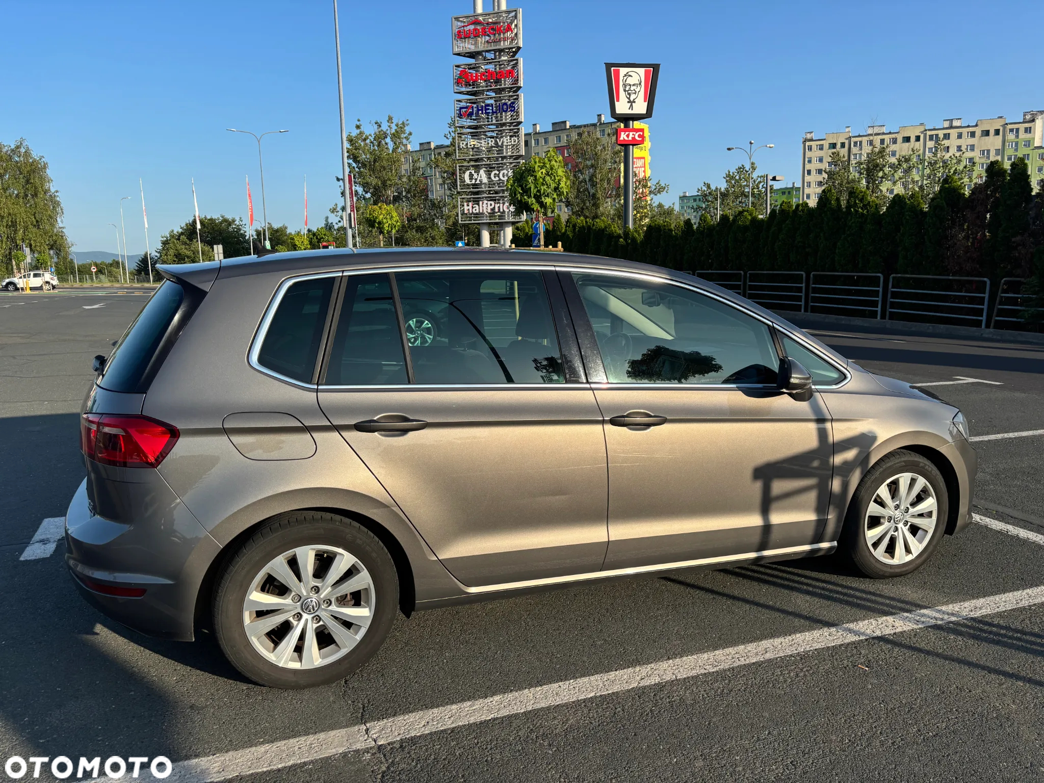 Volkswagen Golf Sportsvan VII SV 1.4 TSI BMT Highline - 6