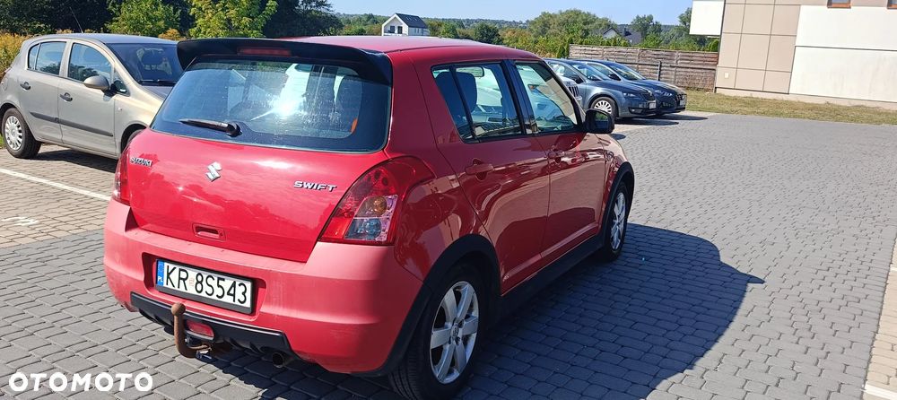 Suzuki Swift - 7