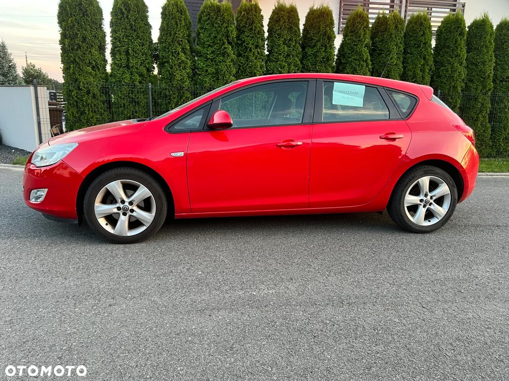 Opel Astra 1.6 - 11
