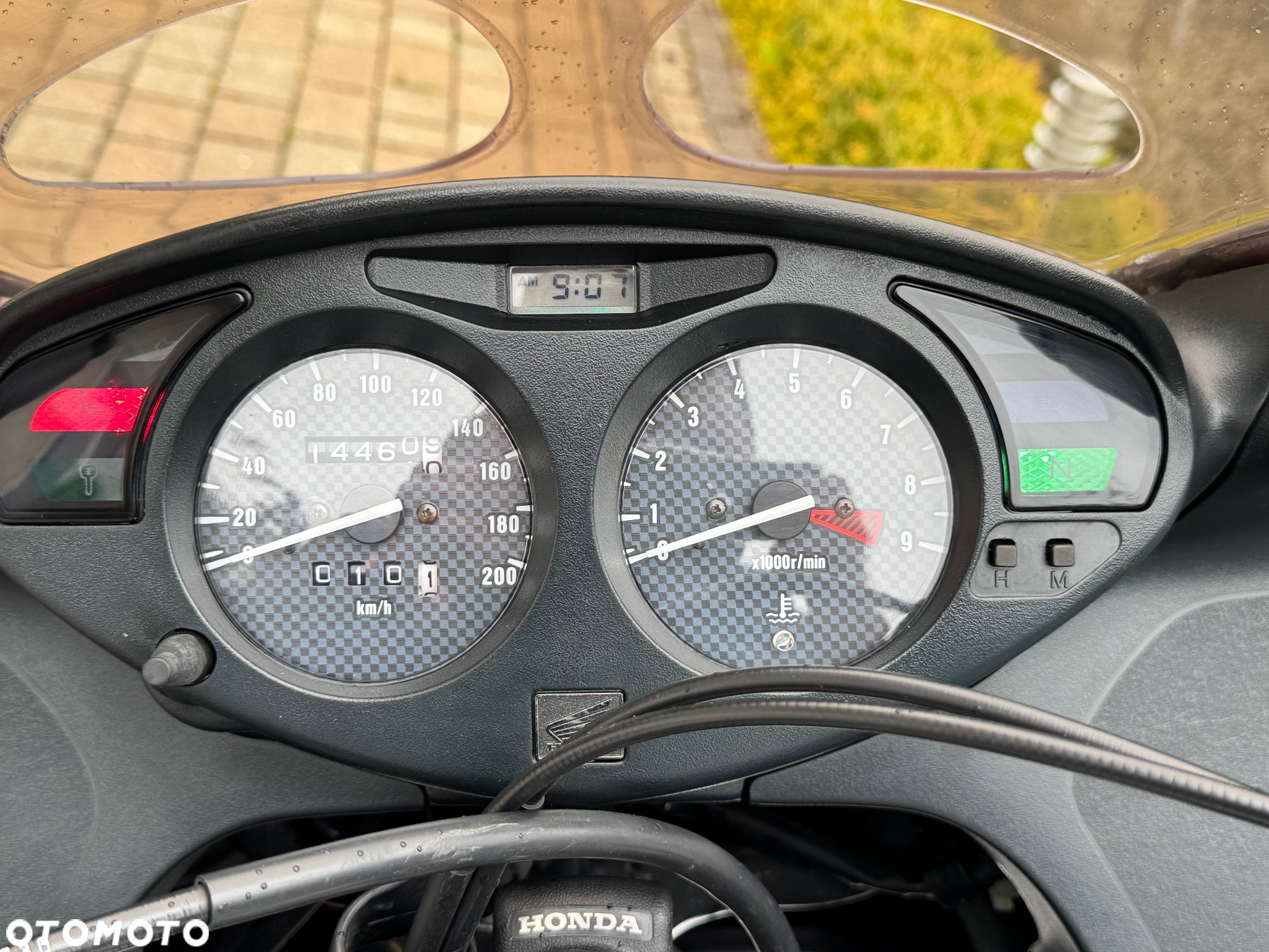Honda NT - 29