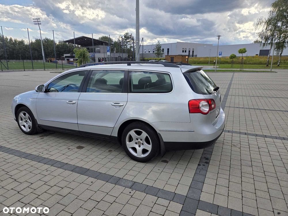 Volkswagen Passat Variant - 2