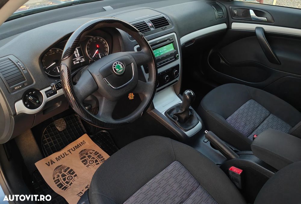 Skoda Octavia 1.4 Ambiente TSI - 11