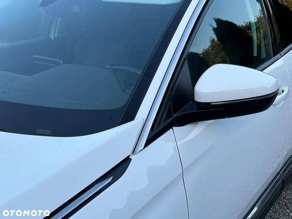 Peugeot 3008 1.2 PureTech Allure S&S - 22