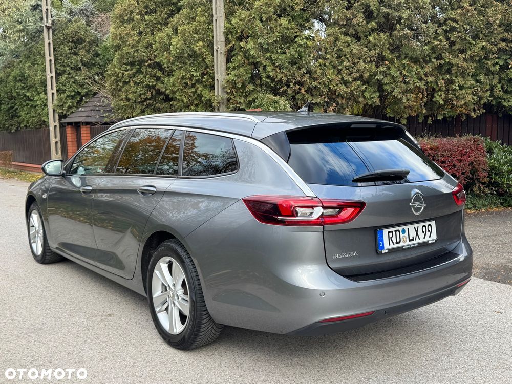 Opel Insignia Sports Tourer 1.6 ECOTEC Diesel Exclusive - 4