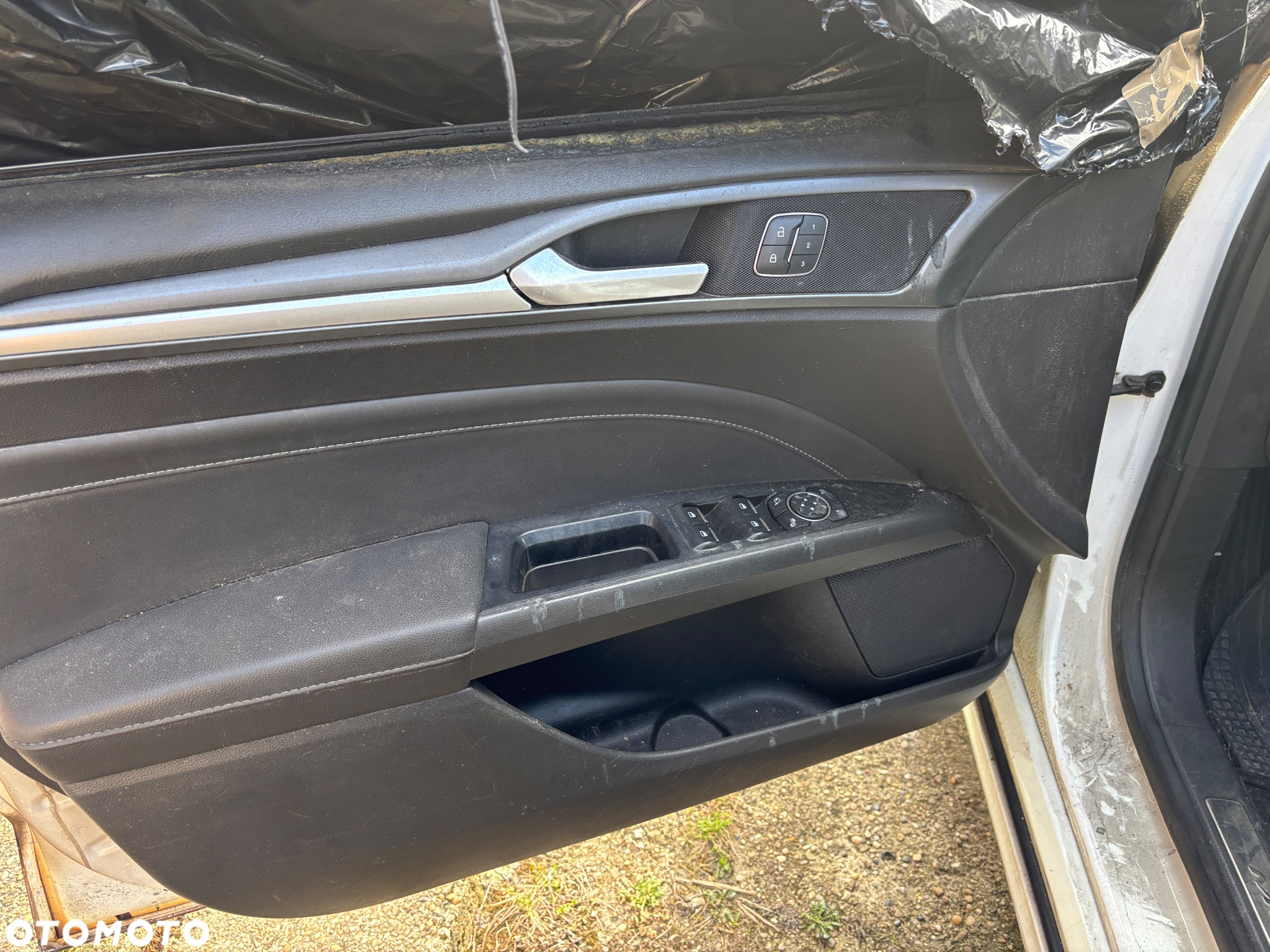 Ford Mondeo - 16