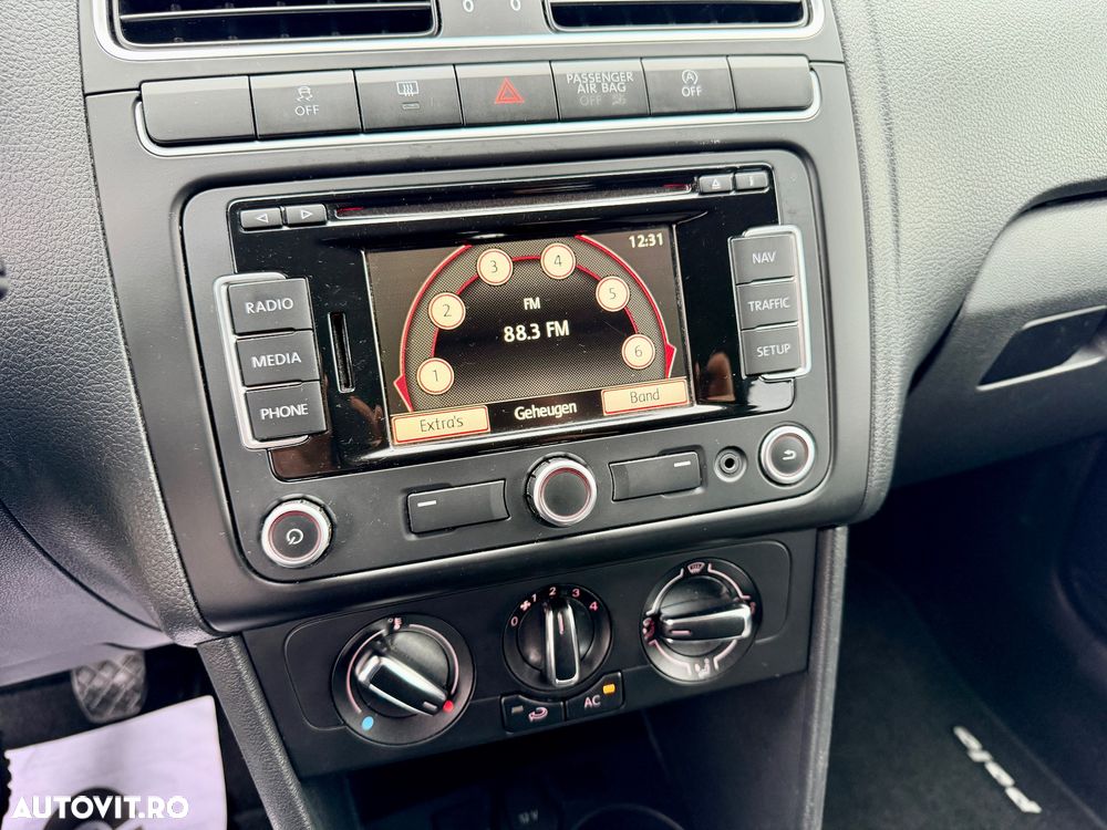 Volkswagen Polo 1.2 TDI Blue Motion - 14