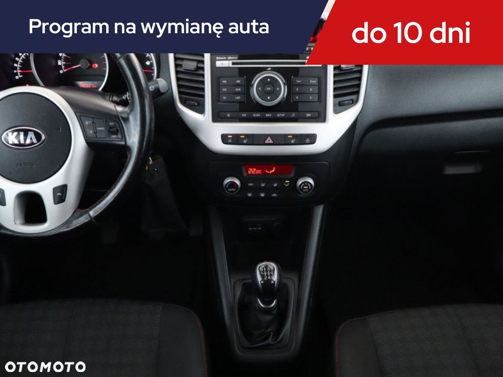 Kia Venga - 14