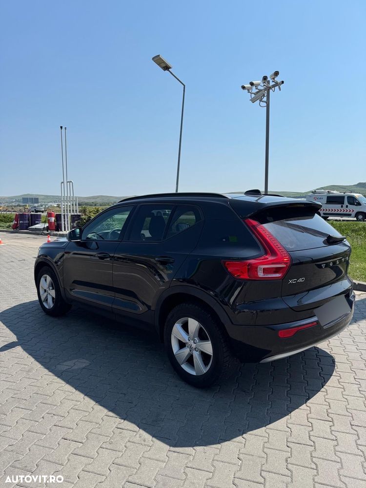 Volvo XC 40 D3 AWD Geartronic Momentum - 3