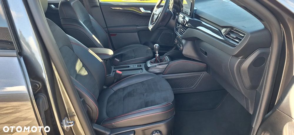 Ford Kuga 2.0 EcoBlue Hybrid ST-LINE X - 17