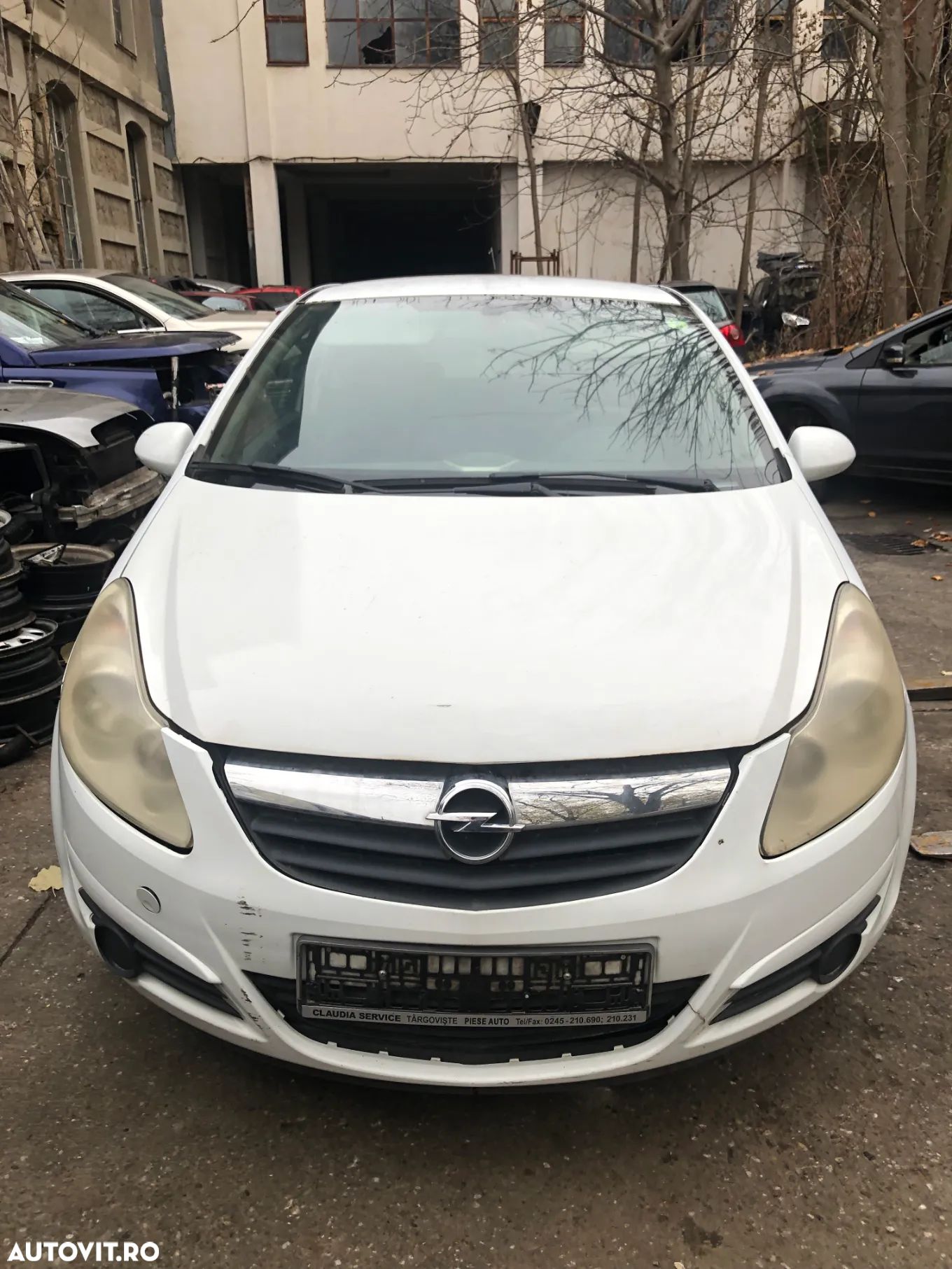 Dezmembrez Opel Corsa D alb diesel 2008 - 1